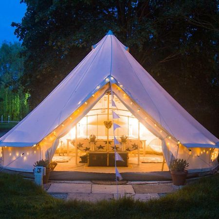 Oxford Riverside Glamping Экстерьер фото