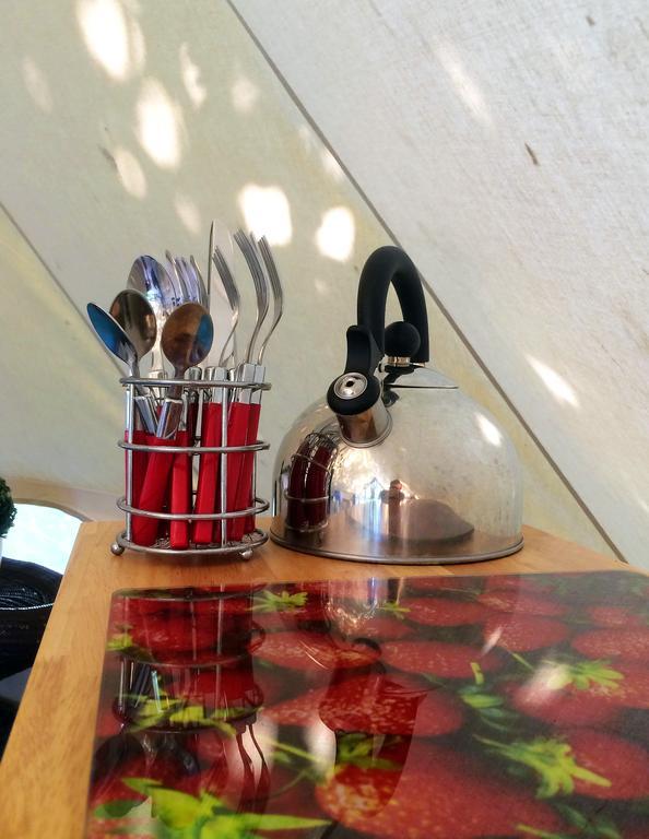 Oxford Riverside Glamping Экстерьер фото