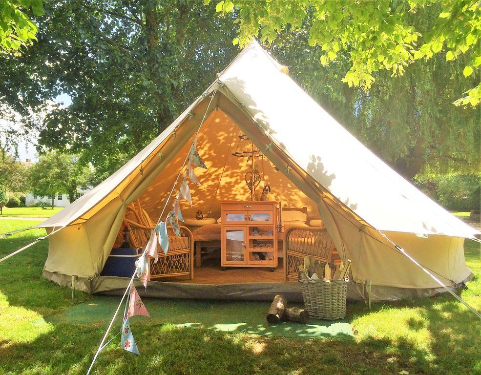 Oxford Riverside Glamping Экстерьер фото
